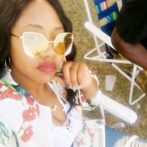 Meet your Posher, Charmaine